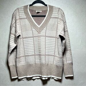 Christian Siriano New York Plaid Taupe V-neck Sweater, Size Medium